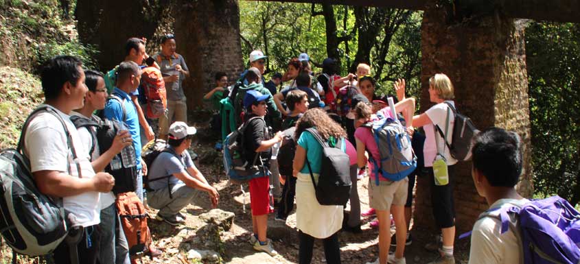 Trek start at Sundarijal